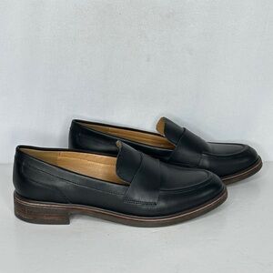 Crown Vintage Black Leather Loafers